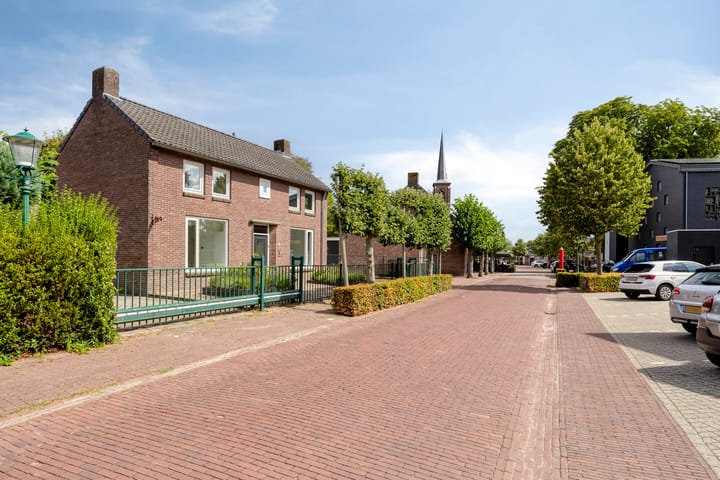 Vrijstaande woning te koop: Dorpstraat 34, Westerhoven