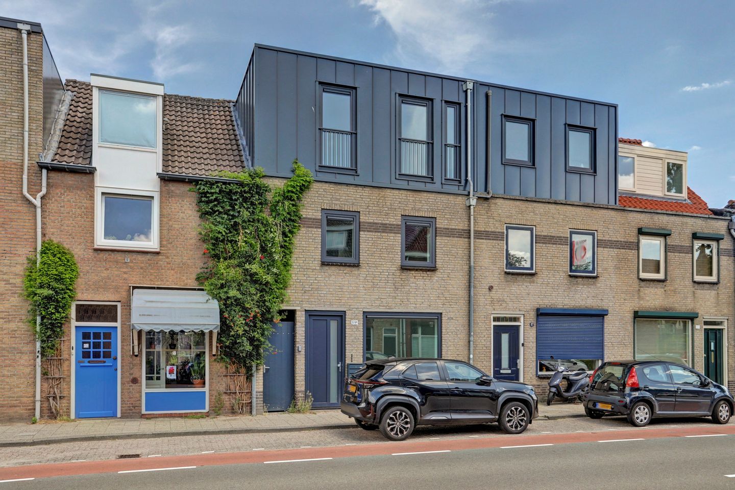 Photo 1 of Bredaseweg 129-B