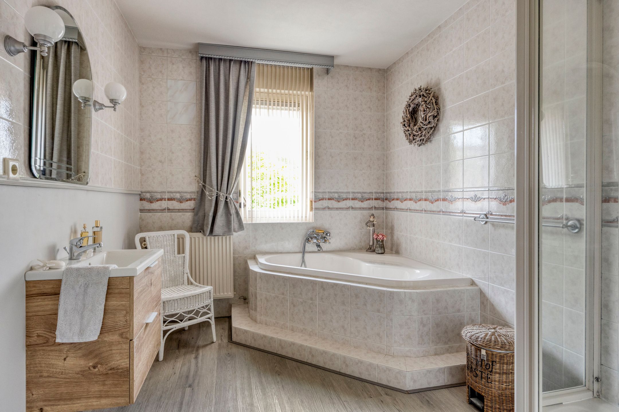 Foto 21 van Varenmos 27