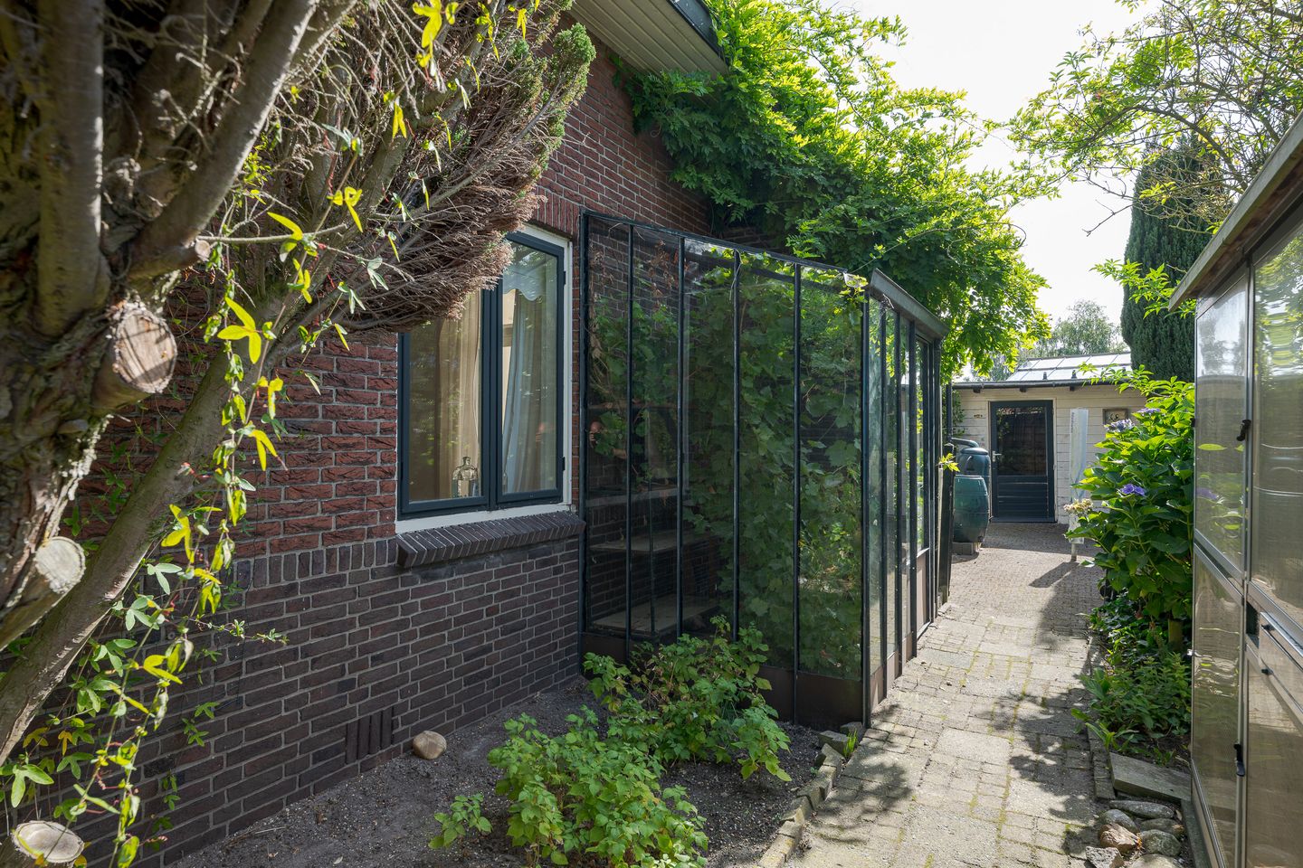 Foto 44 van Veurseweg 185