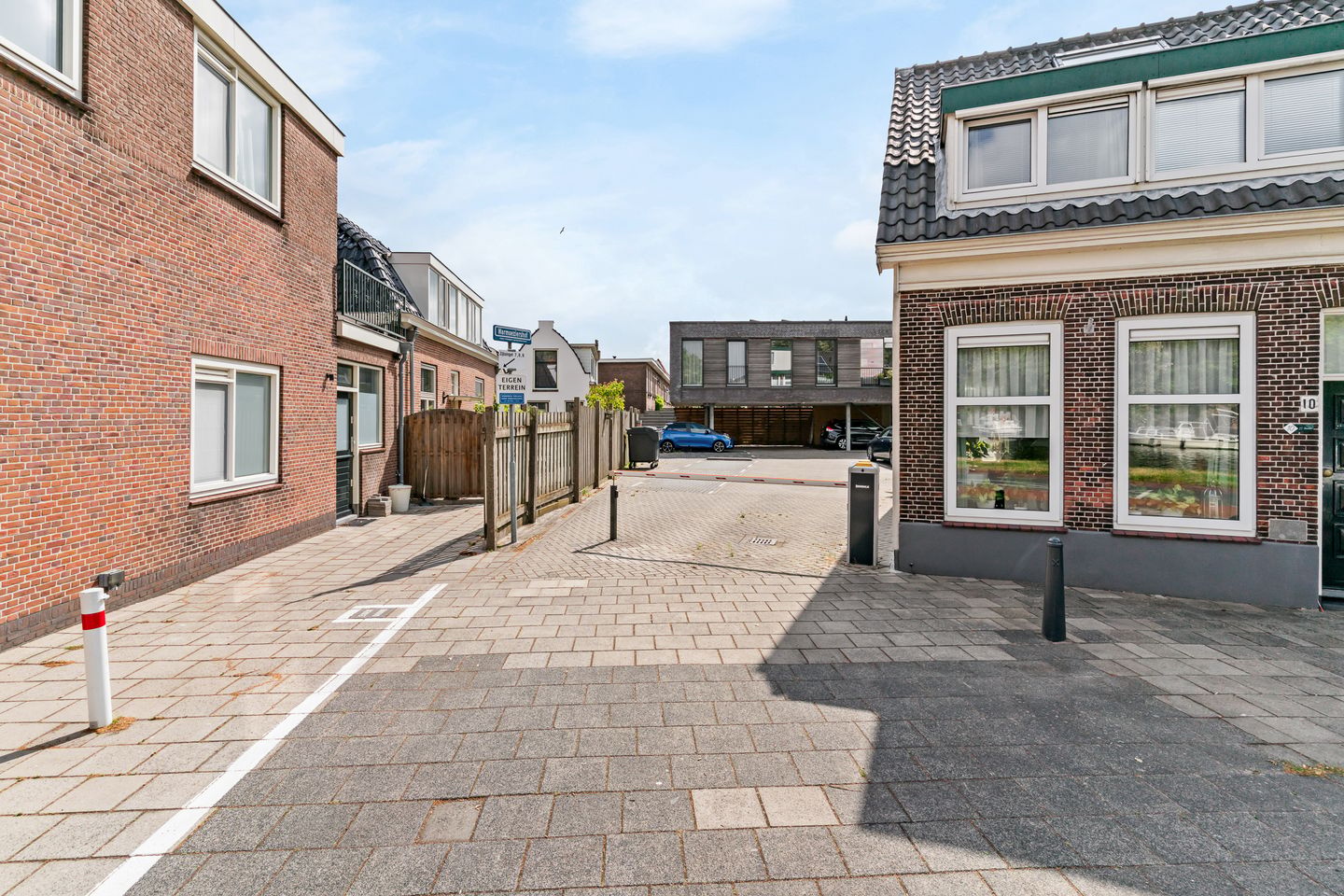 Photo 4 of Warmoeziershof 7