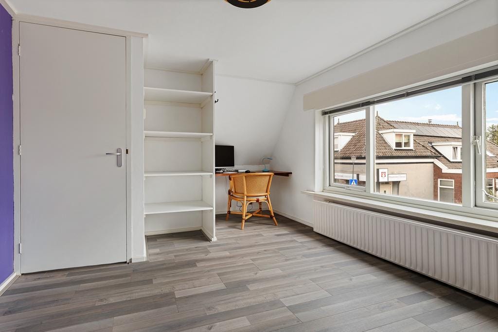 Foto 45 van Spoorstraat 28