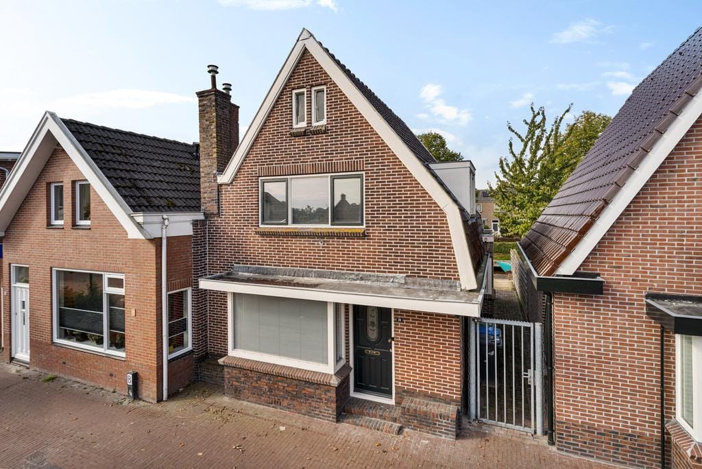 Foto 11 van Spoorstraat 28