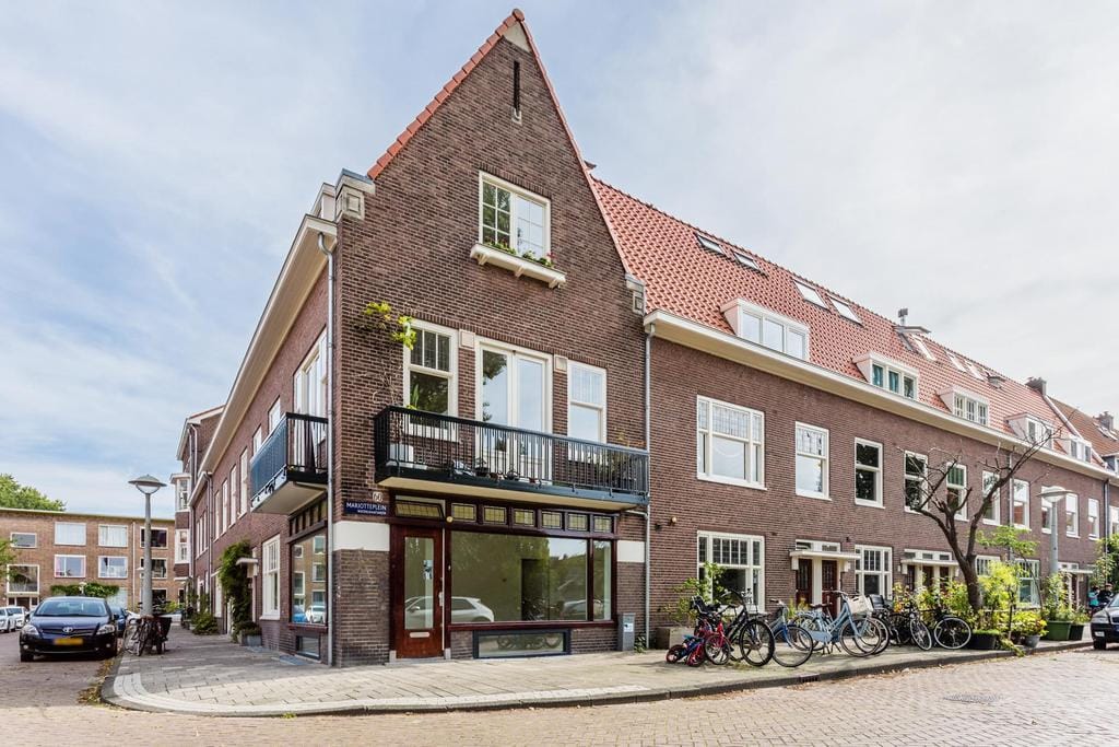 Bekijk foto 1 van Mariotteplein 60