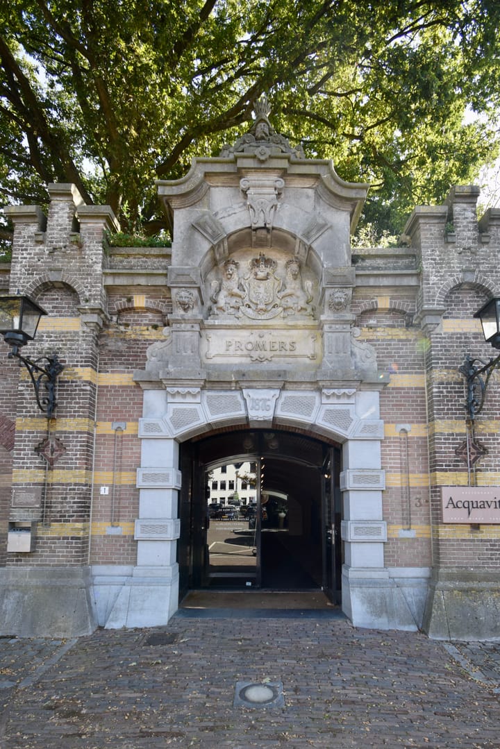 Adriaan Dortsmanplein 3, Naarden