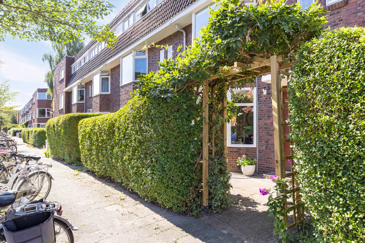 Photo 2 of Van Starkenborghstraat 53