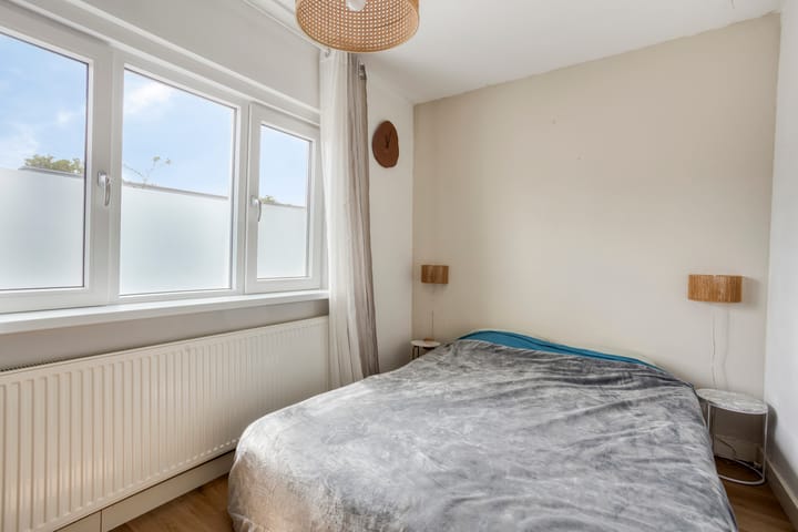 Tussenwoning te koop: Huygensstraat 55, Dordrecht