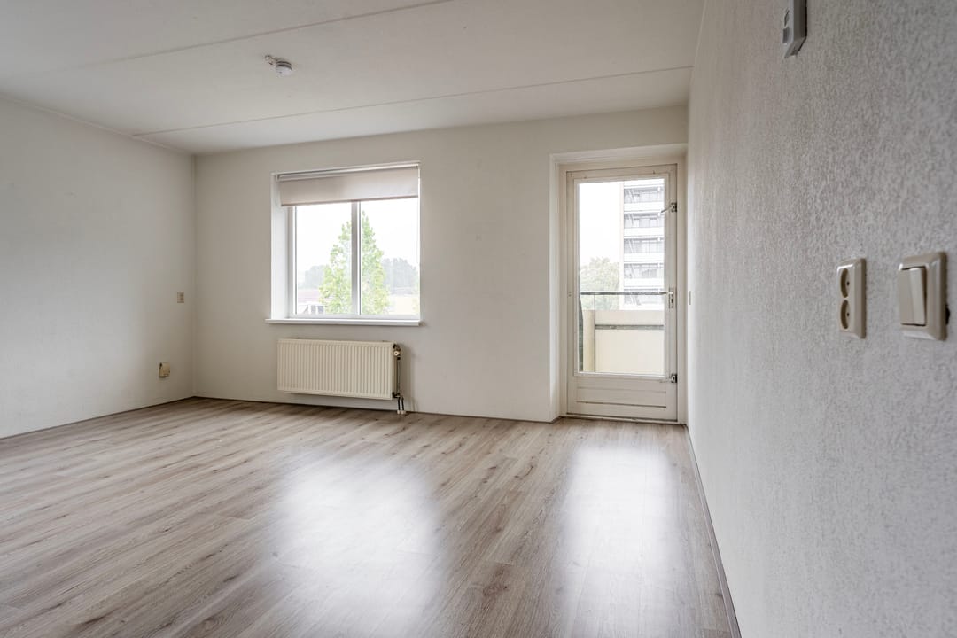 Photo 13 of Leeghwaterstraat 26