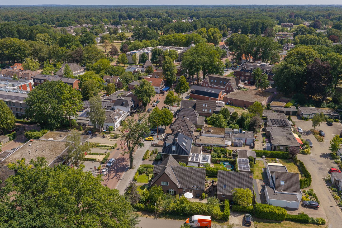 Photo 59 of Esdoornlaan 1