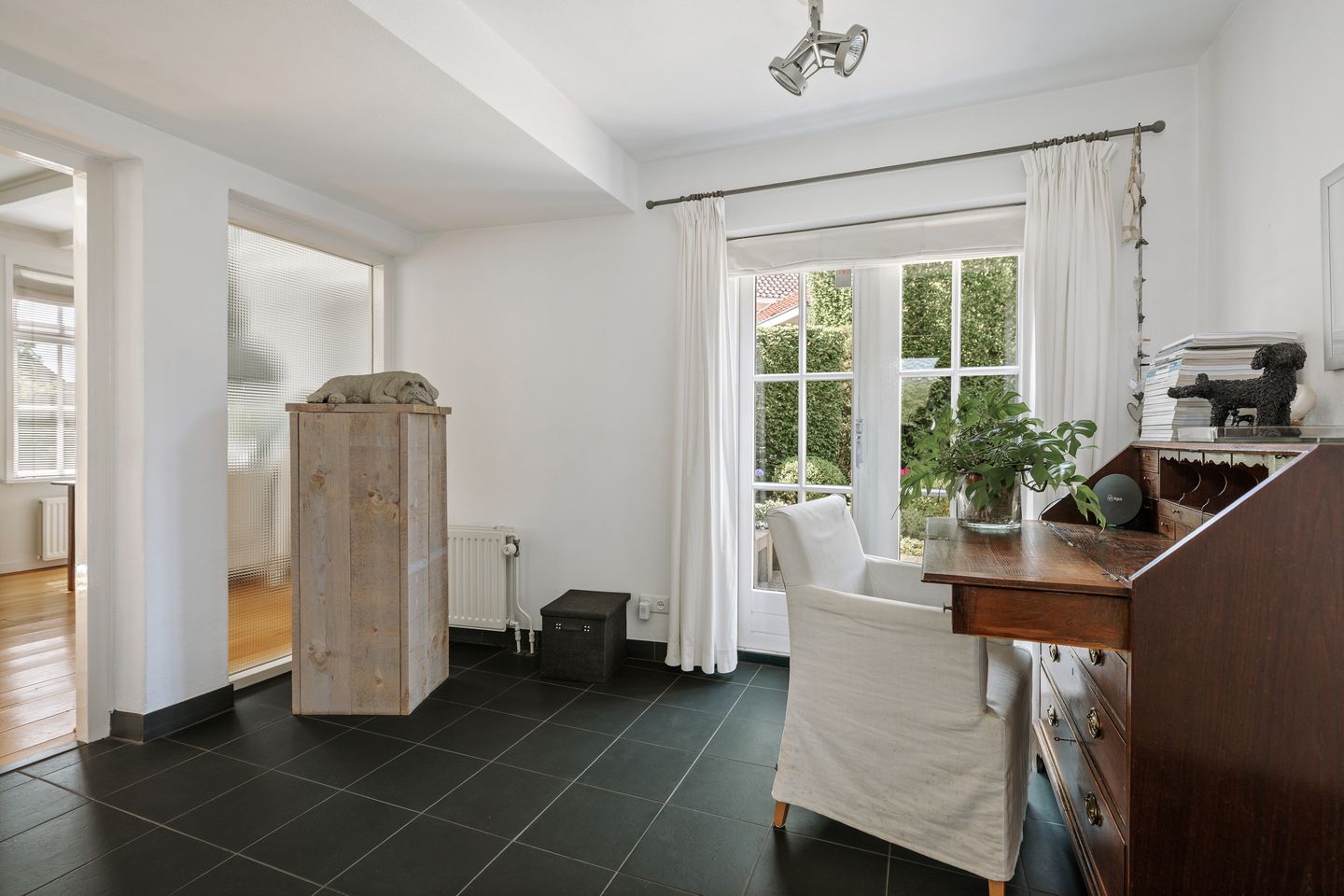 Photo 29 of Esdoornlaan 1