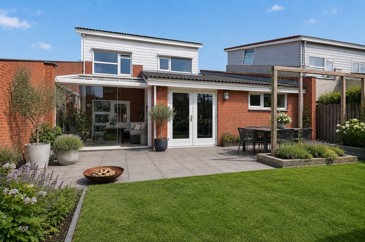 Vrijstaande woning te koop: Lucullus 11, Wormer