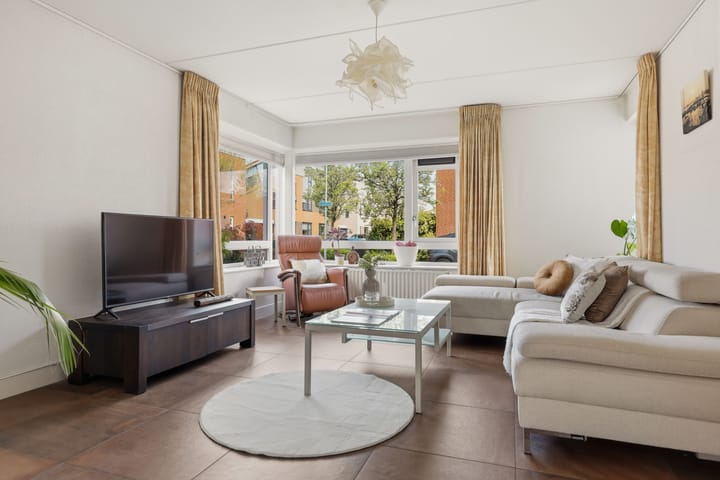 Vrijstaande woning te koop: Lucullus 11, Wormer