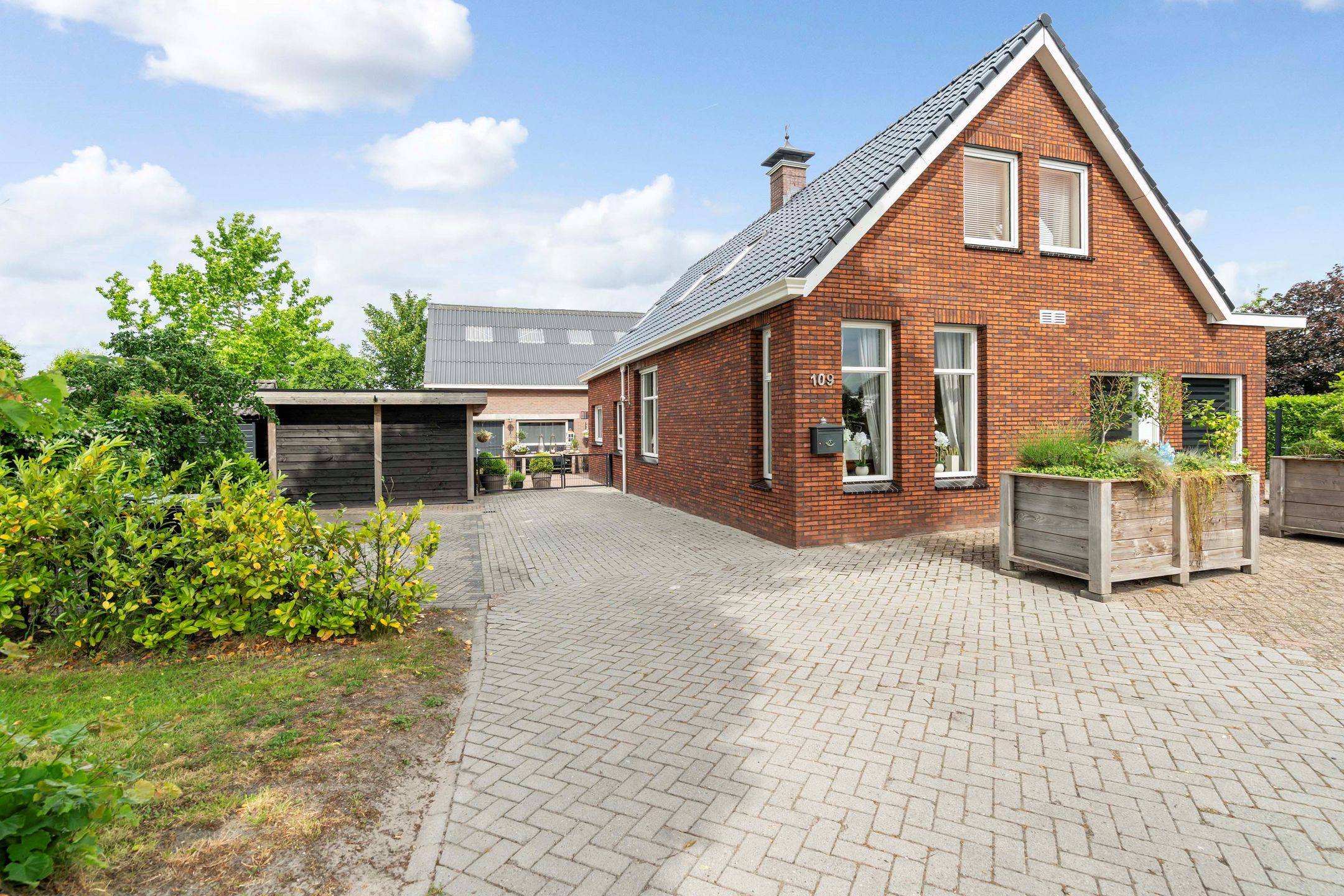 Photo 6 of Rijksweg 109