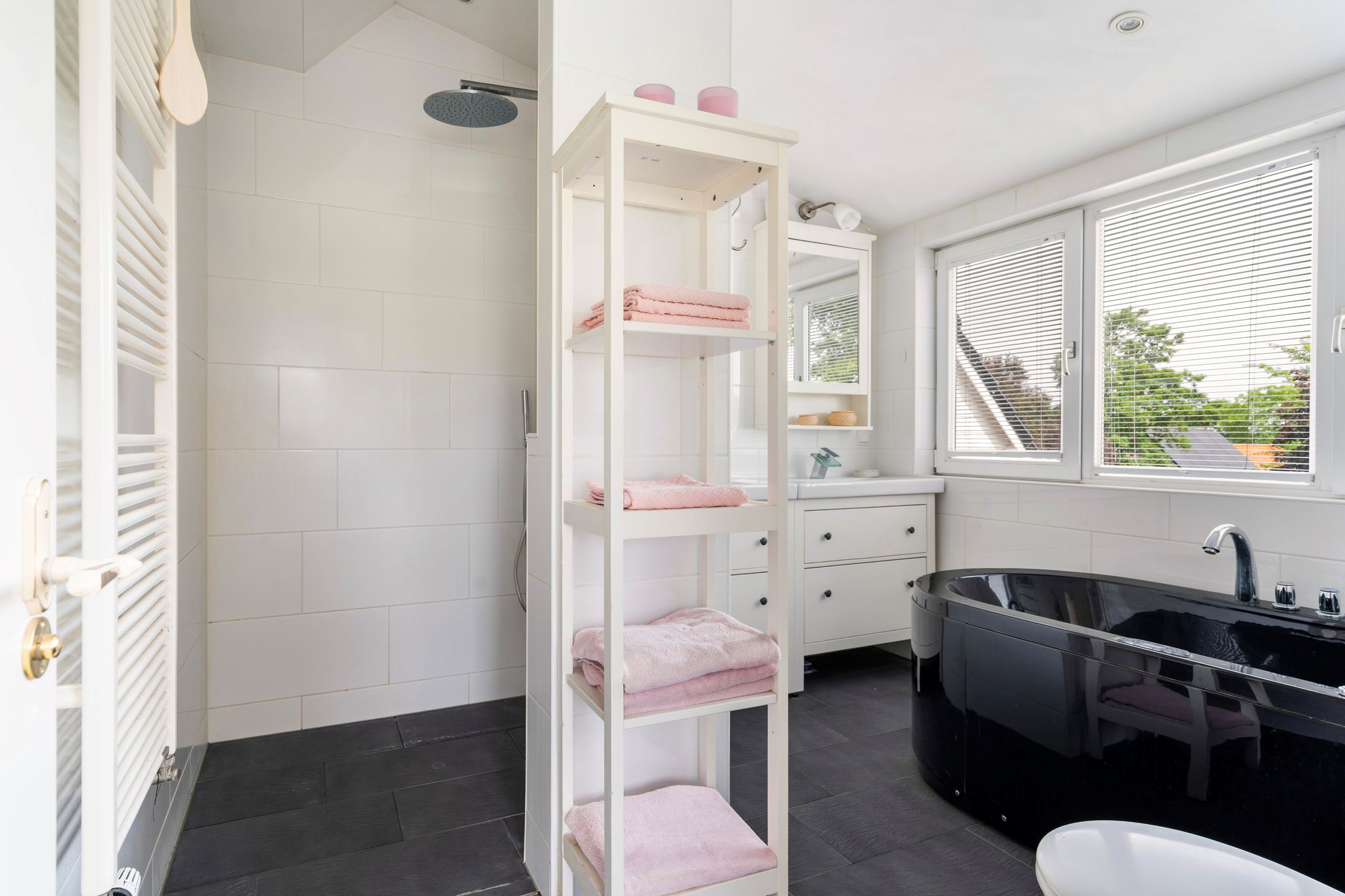 Photo 3 of Rijksweg 109