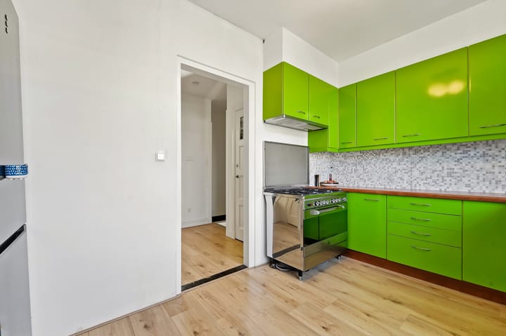 Appartement te koop: Isaäk Hoornbeekstraat 42, Delft