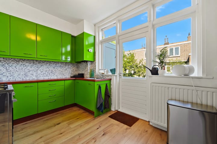 Appartement te koop: Isaäk Hoornbeekstraat 42, Delft