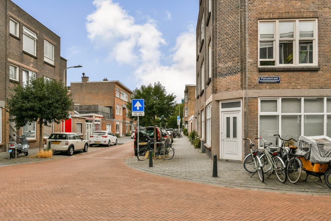Photo 31 of Pahudstraat 23