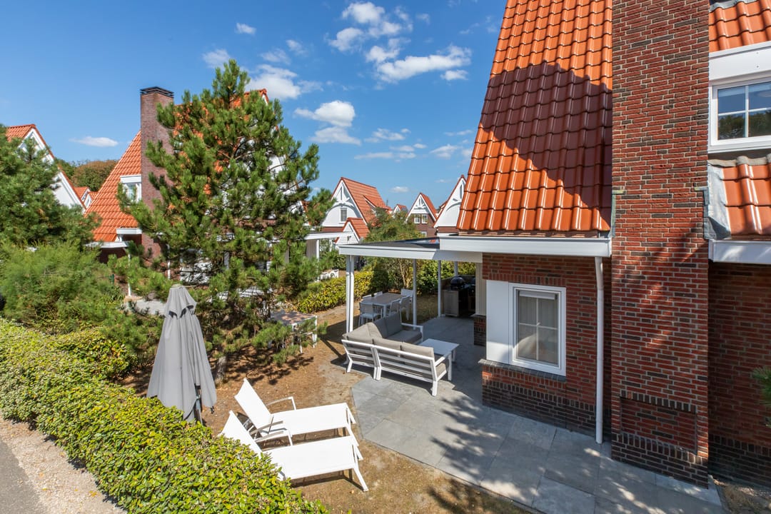 Photo 11 of John O. Forfarstraat 42