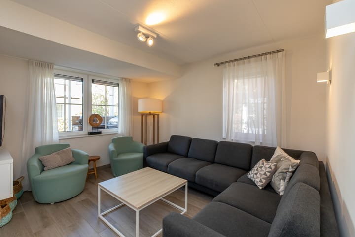 Vrijstaande woning te koop: John O. Forfarstraat 42, Koudekerke