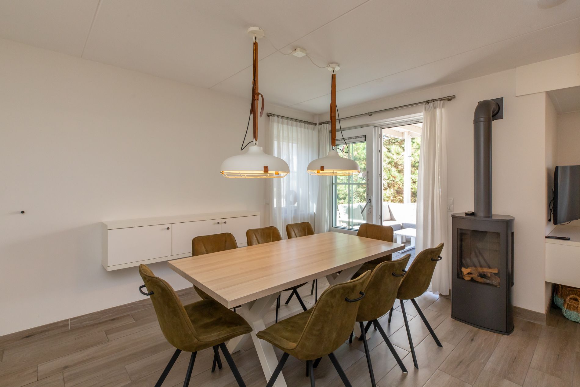 Photo 15 of John O. Forfarstraat 42