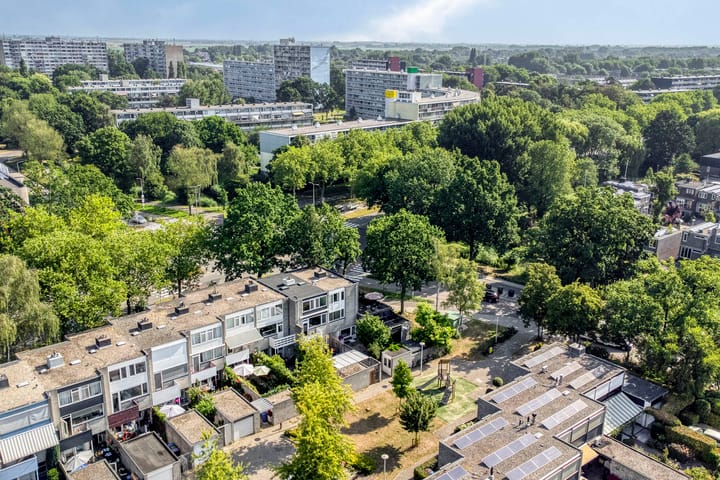 Tussenwoning te koop: Groenoord 16, Alphen Aan Den Rijn