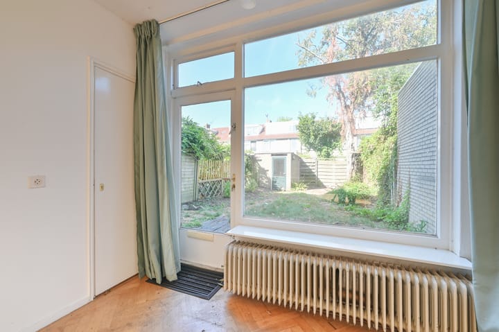 Tussenwoning te koop: Van Heuven Goedhartlaan 618, Amstelveen