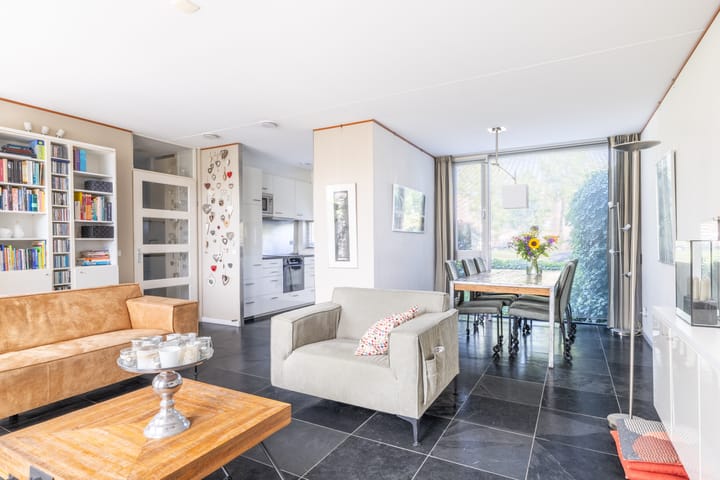 Tussenwoning te koop: Greppelmos 39, Zwolle
