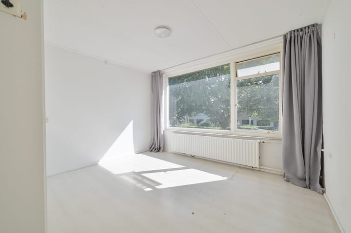 Tussenwoning te koop: Van Heuven Goedhartlaan 618, Amstelveen
