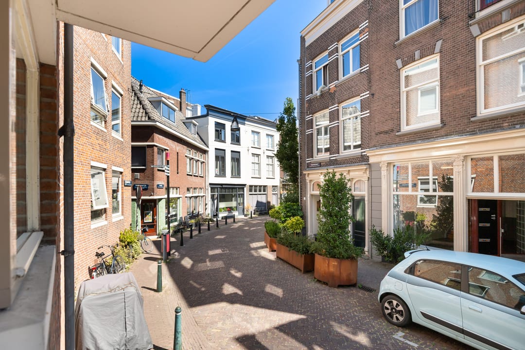 Photo 17 of Voorstraat 1