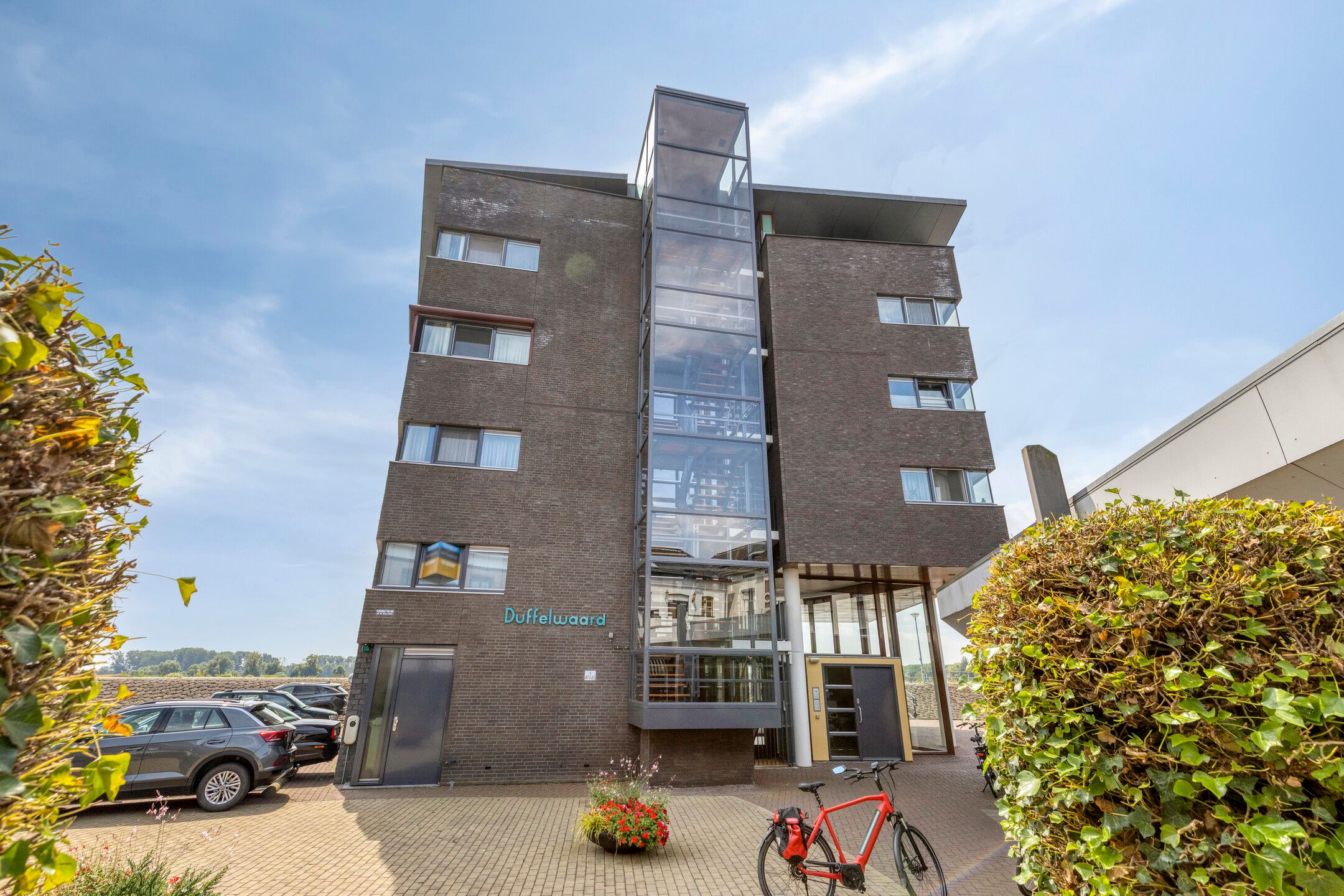 Foto 15 van Rijnstraat 1-63