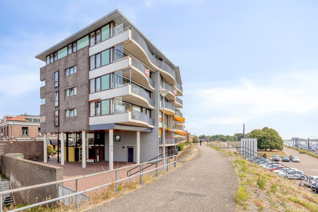 Foto 17 van Rijnstraat 1-65
