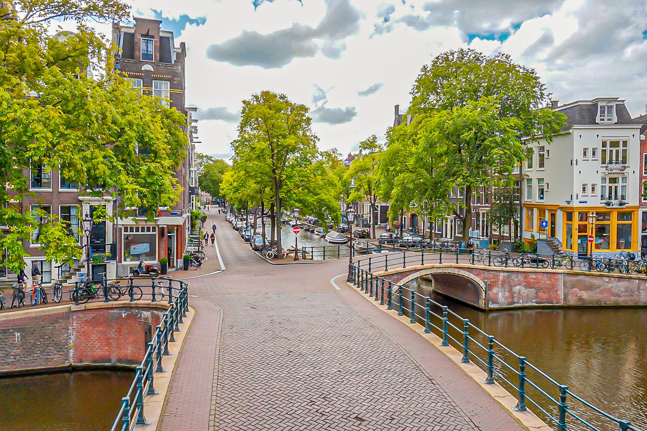 Photo 21 of Utrechtsedwarsstraat 48-N