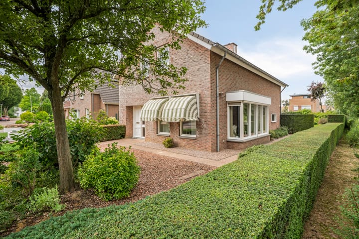 Foto 2 van Komeetlaan 62