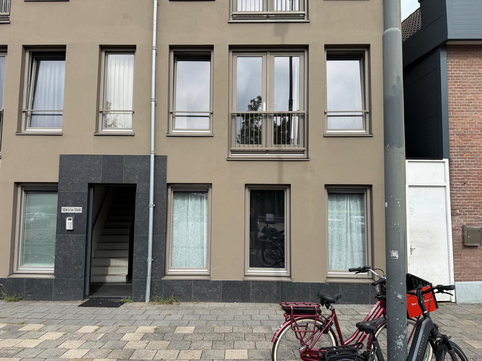 Foto 18 van Meerstraat 106-B