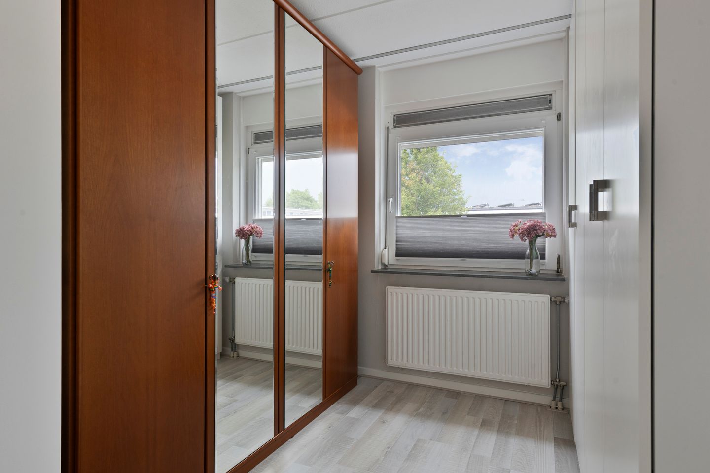 Photo 25 of Marsstraat 17