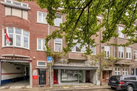 Sint Nicolaasstraat thumbnail