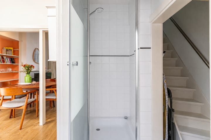 Tussenwoning te koop: Zwarteweg 8, Groningen