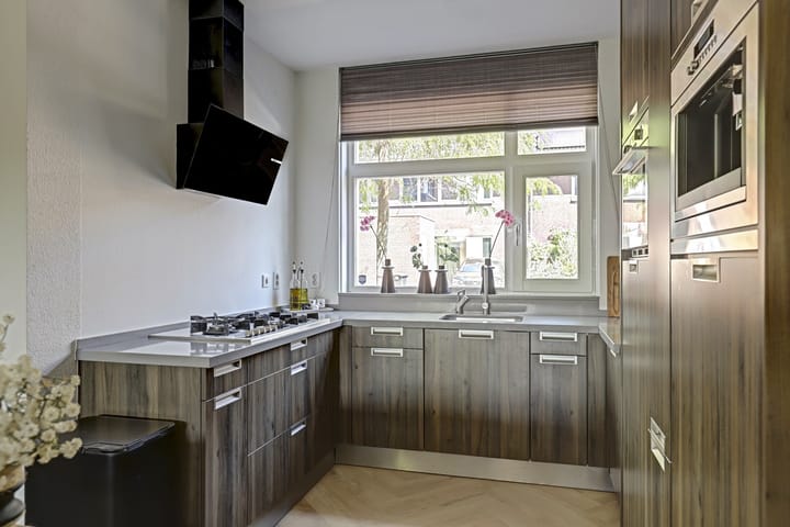 Hoekwoning te koop: Zeldenrustlaan 18, Raamsdonksveer