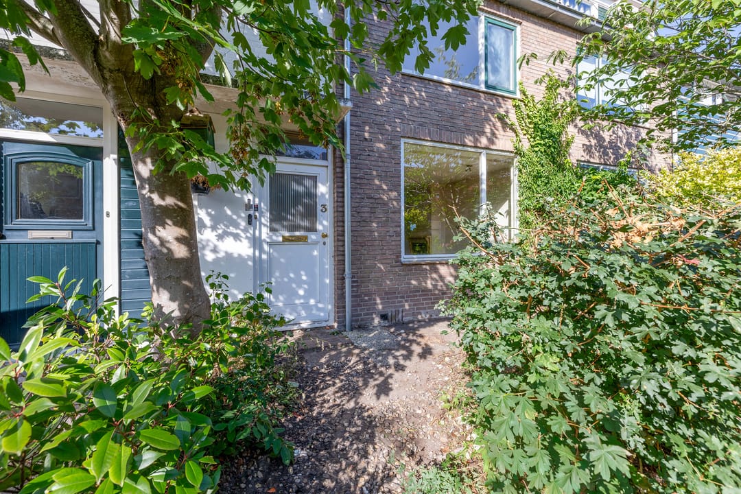 Photo 2 of Elzenstraat 3