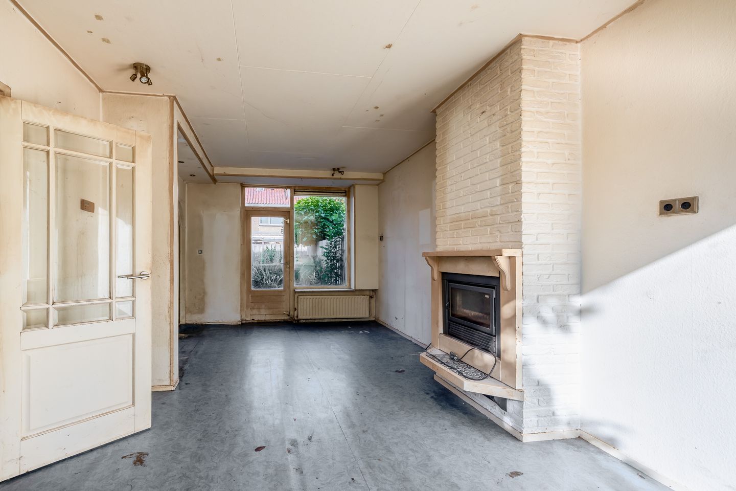 Photo 4 of Elzenstraat 3