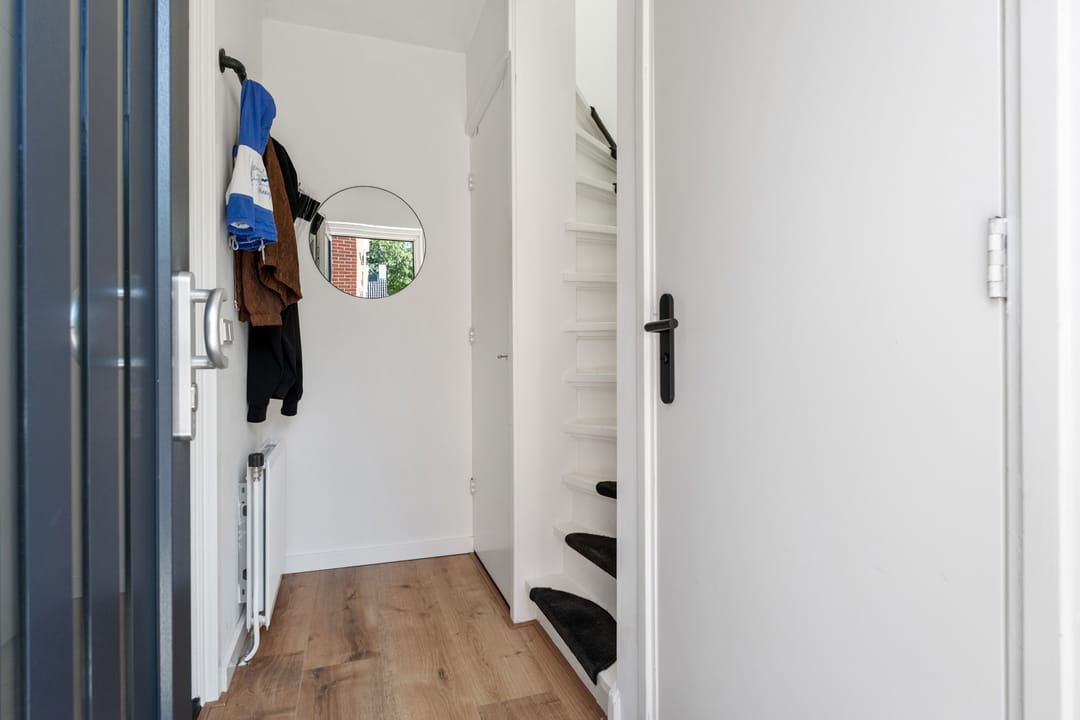 Photo 7 of K. ter Laanstraat 45