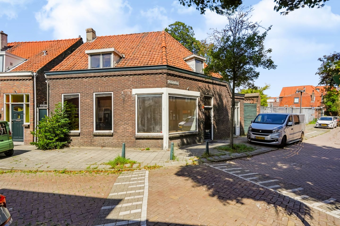 Photo 5 of Markgraaflaan 1
