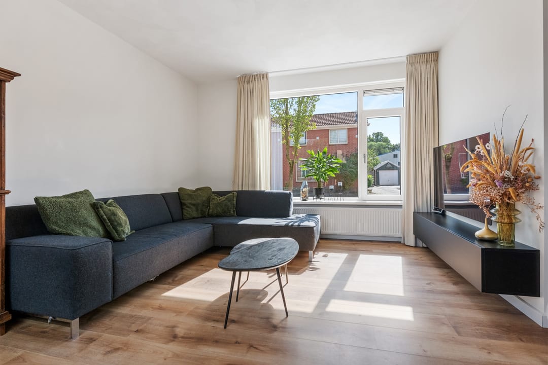 Photo 8 of K. ter Laanstraat 45