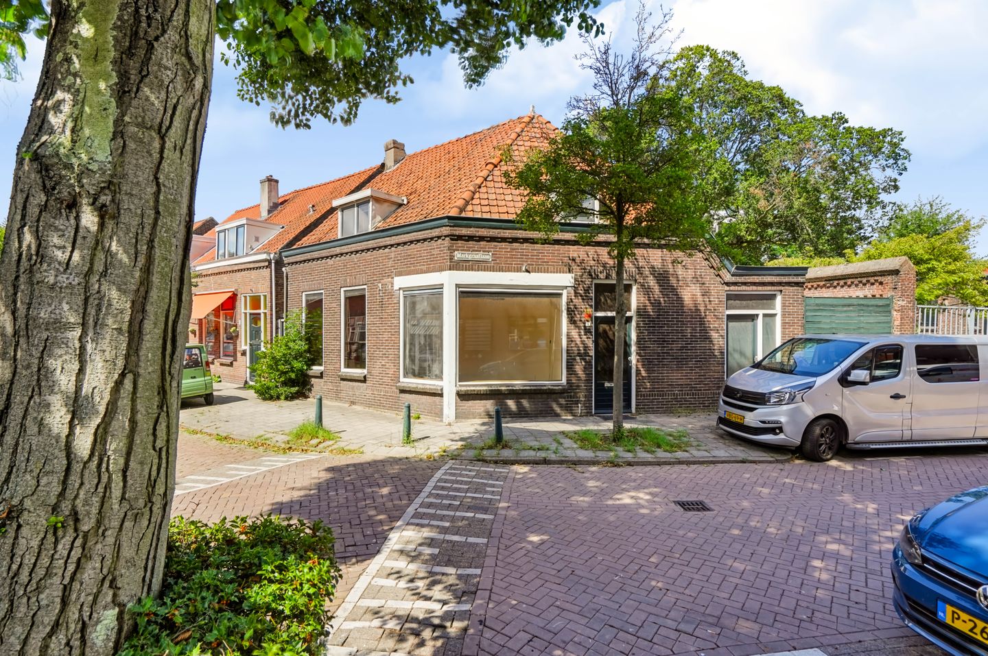 Foto 1 van Markgraaflaan 1