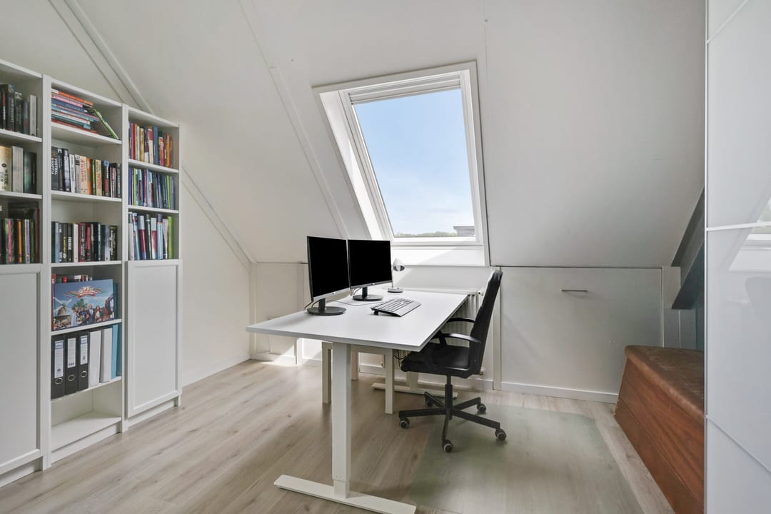 Foto 41 van Plaatwerkerstraat 3