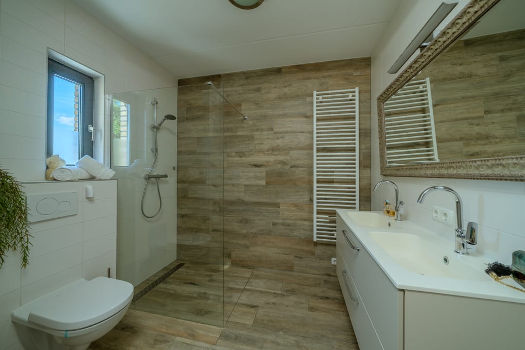 Photo 31 of Waterfront 507