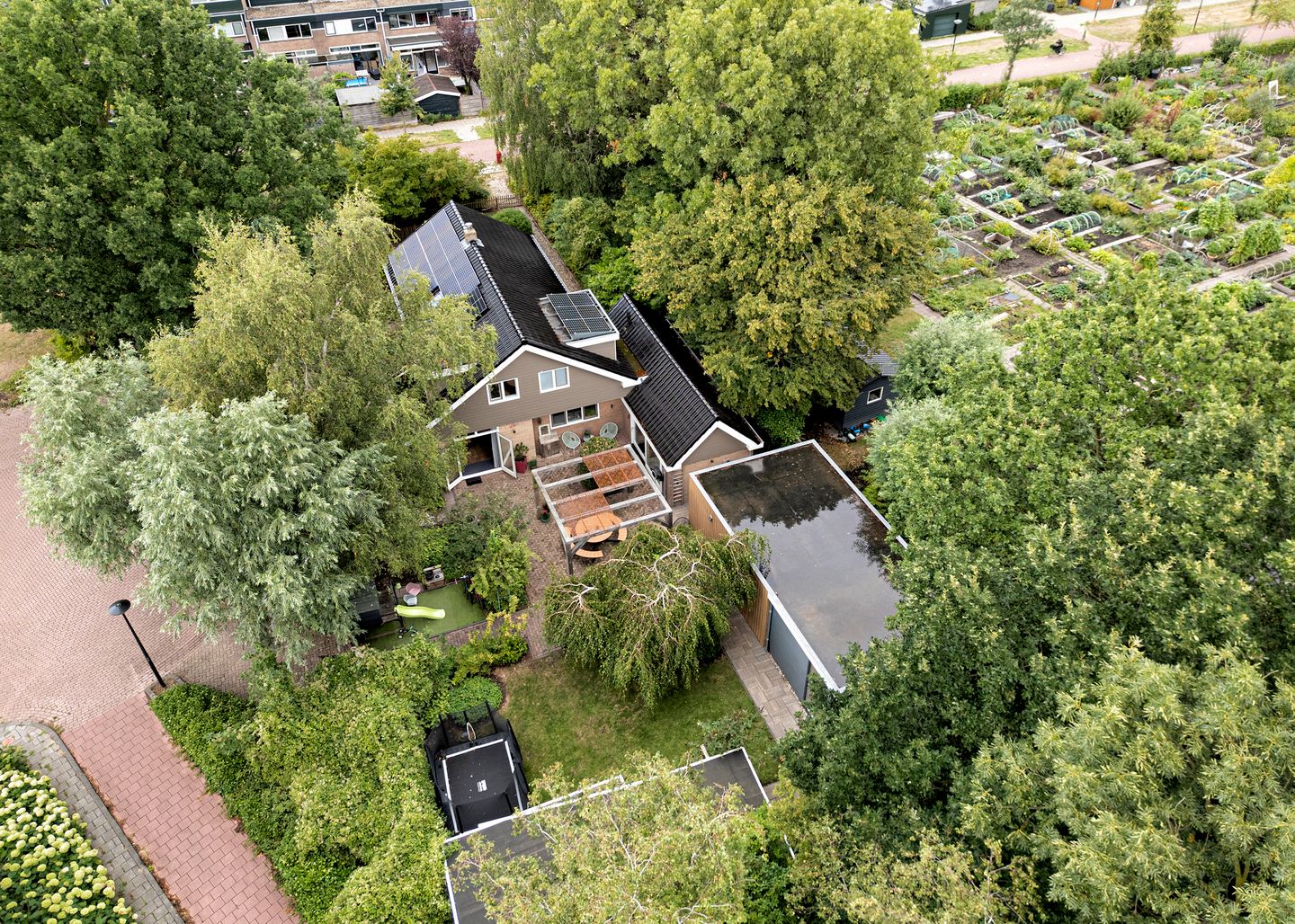 Photo 50 of Middenweg 34-A