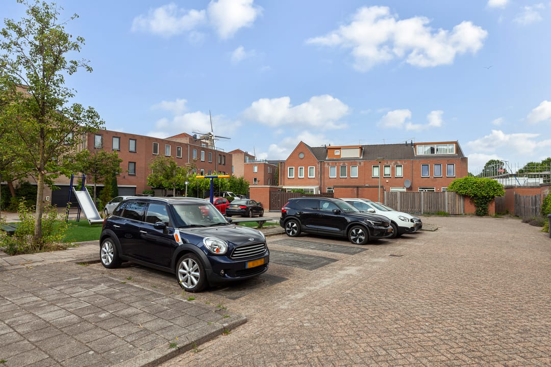 Foto 46 van Burgemeester Honnerlage Gretelaan 31
