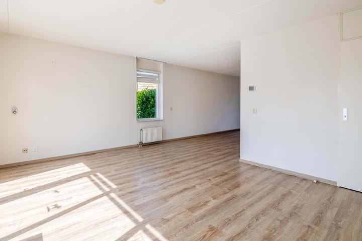 Vrijstaande woning te koop: Kievit 12, Lemmer