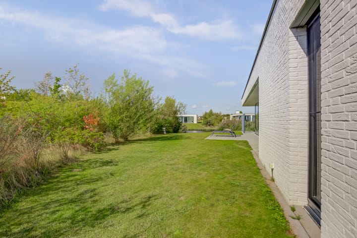 Vrijstaande woning te koop: Waterlijn 3, Kamperland